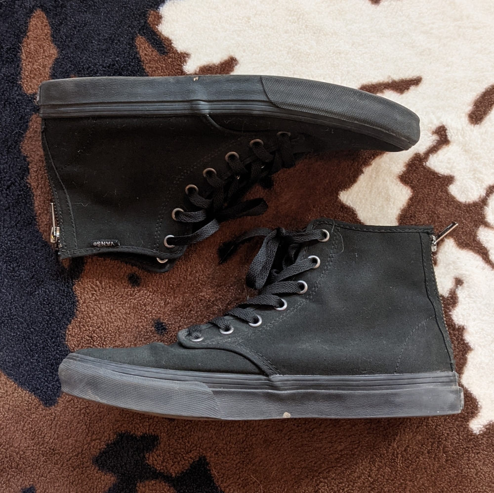 VANS sneakers